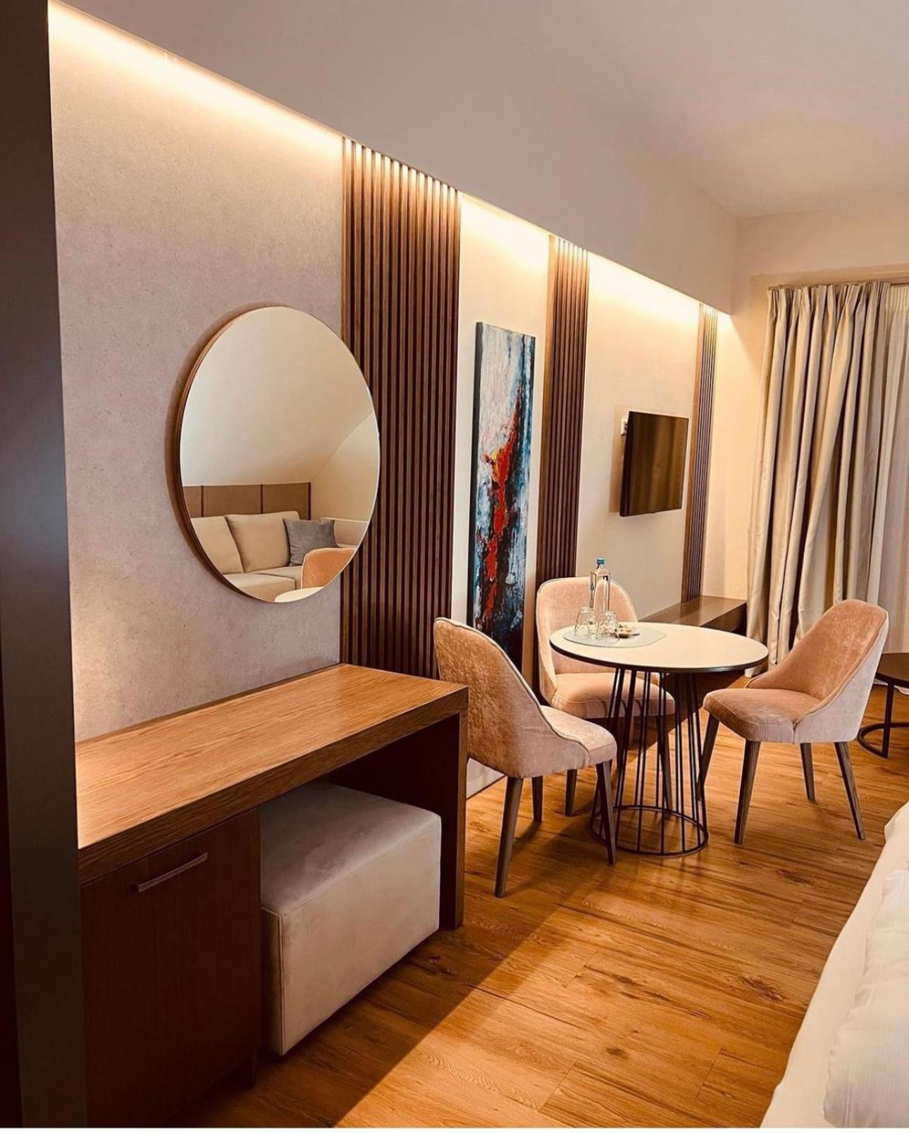 Akropolis Hotel Nuremberg Bagian luar foto