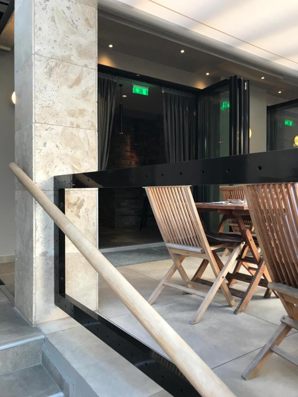 Akropolis Hotel Nuremberg Bagian luar foto